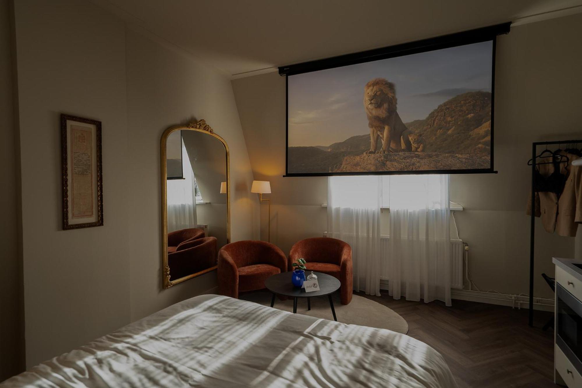 Boutique Hotel By Atelier Nijmegen Buitenkant foto