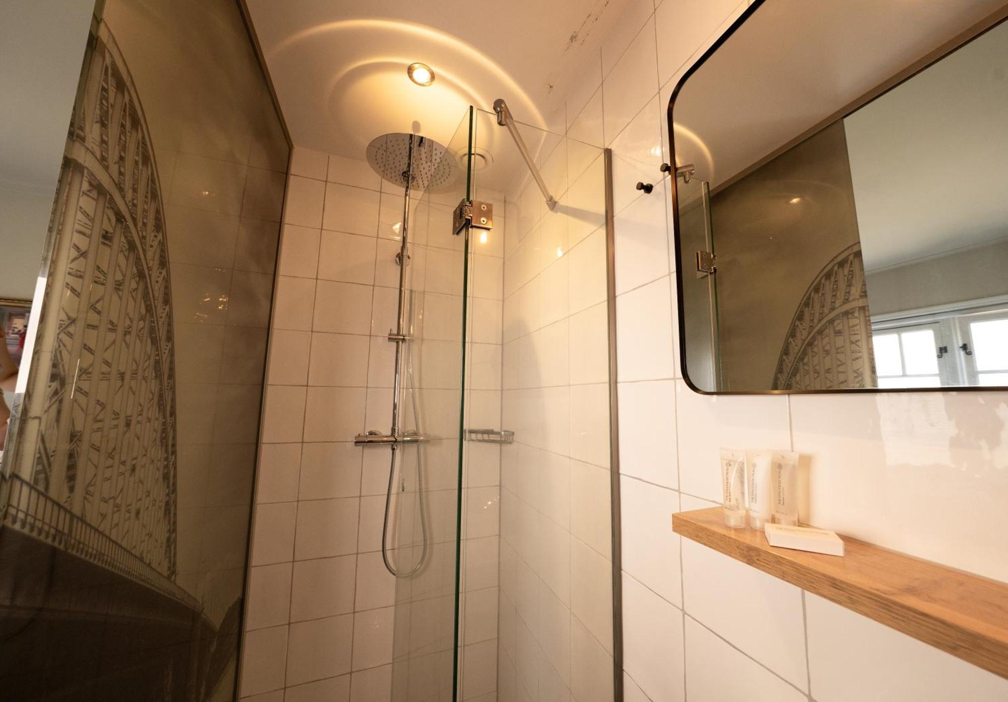 Boutique Hotel By Atelier Nijmegen Buitenkant foto