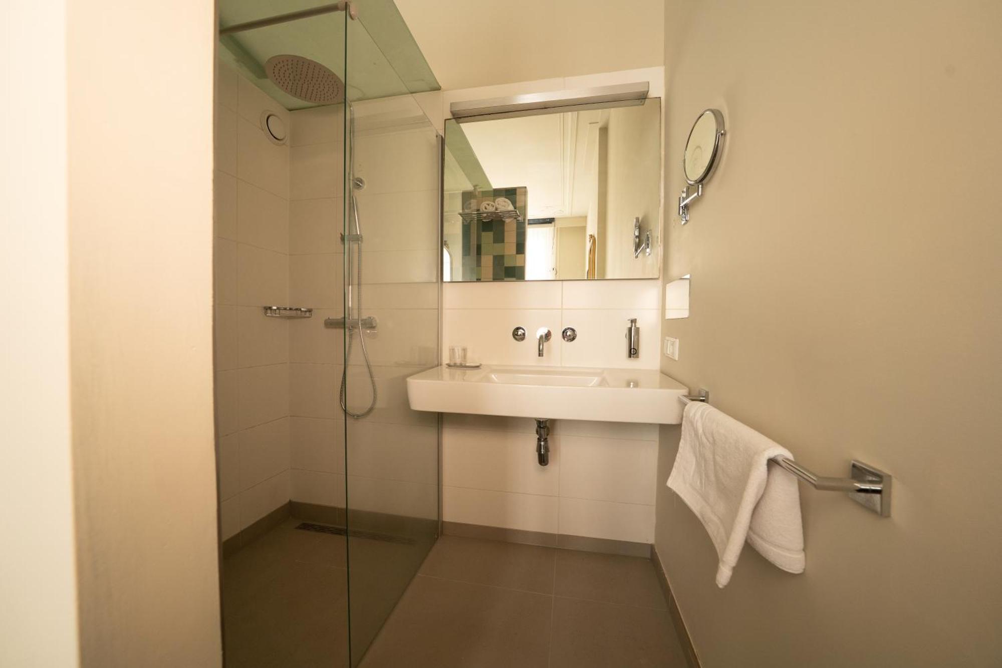Boutique Hotel By Atelier Nijmegen Kamer foto